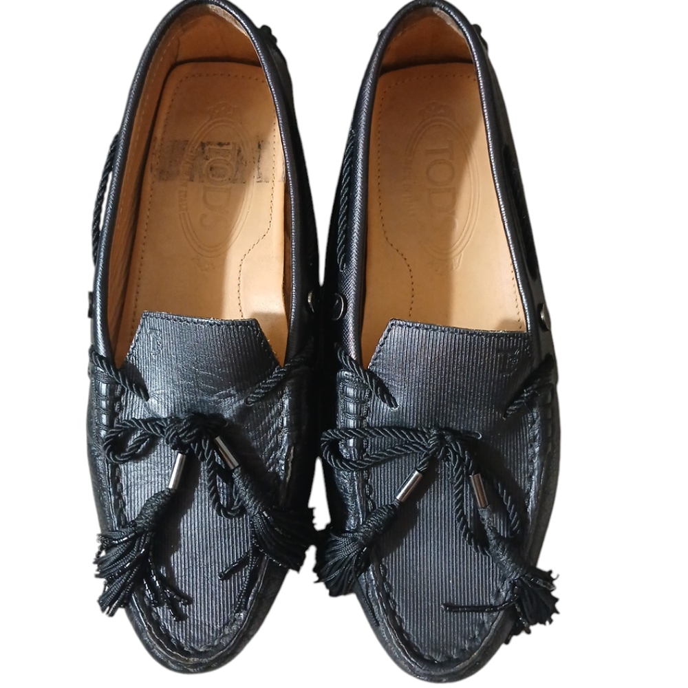 Tod's Women's Black Leather Loafers Driving Moccasins size 4.5